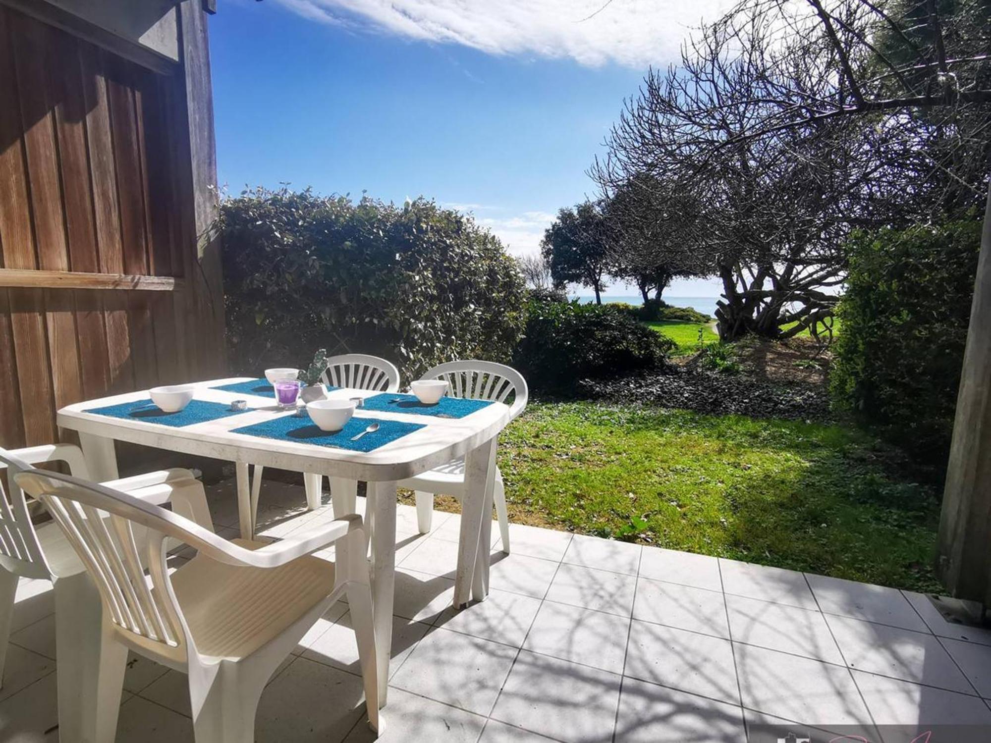 Apartment Meuble 4 Pers. Avec Terrasse Et Parking, Proche - Fr-1-825-1 *